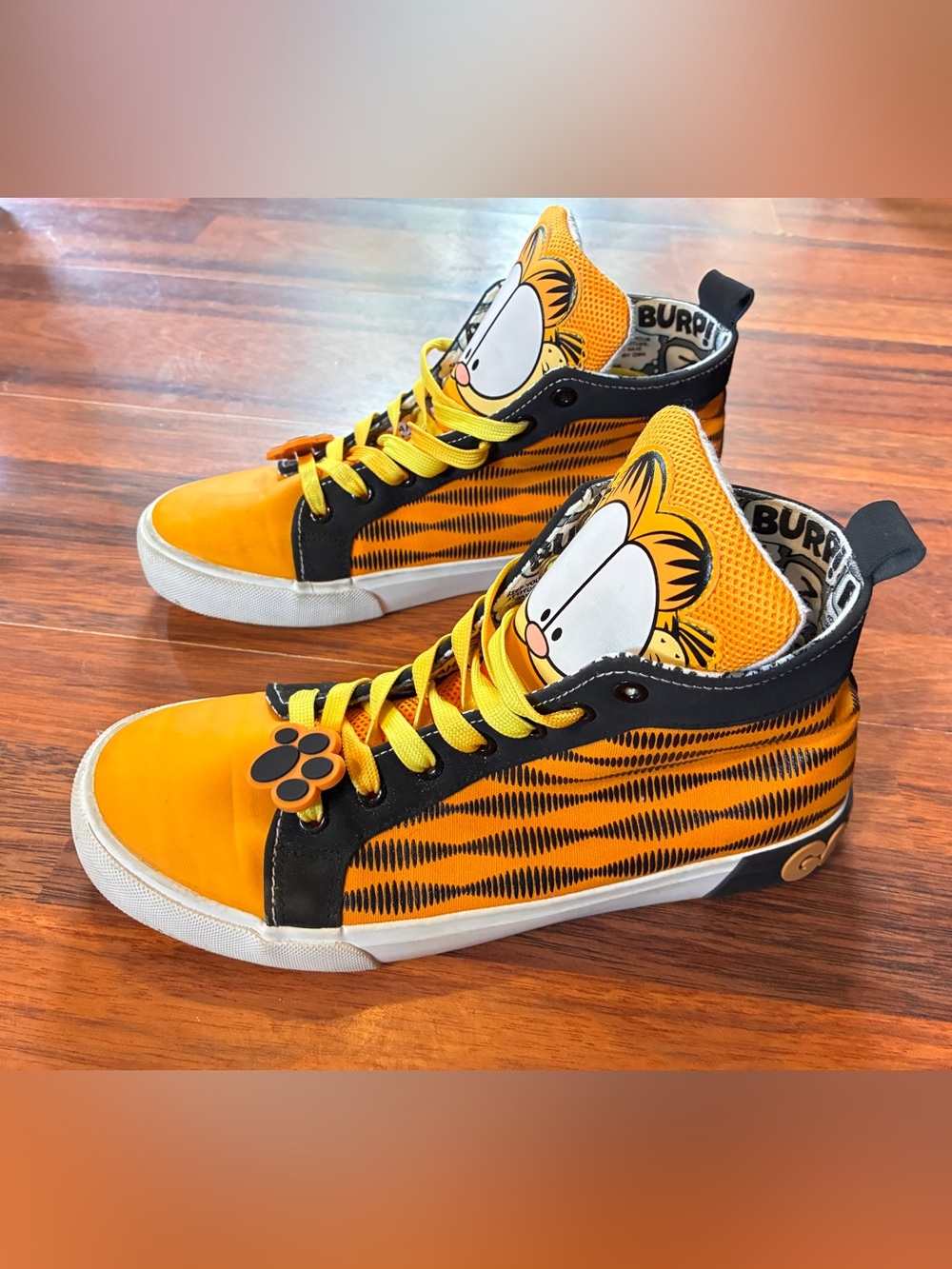 Garfield High-Top Sneakers - Bright Orange